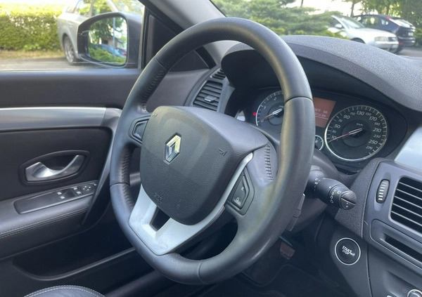 Renault Laguna cena 26999 przebieg: 228000, rok produkcji 2010 z Kańczuga małe 781